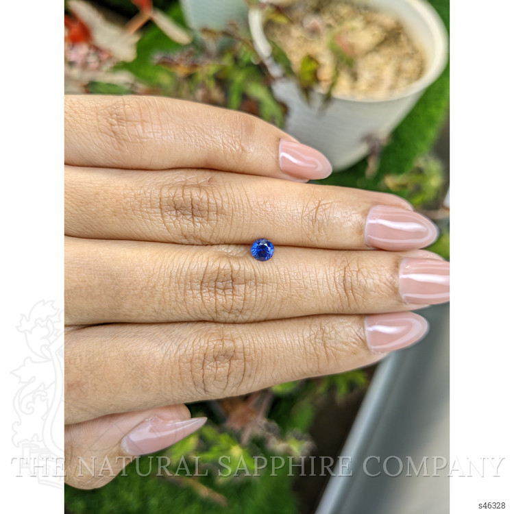 0.48 Ct. Blue Sapphire from Ceylon (Sri Lanka)