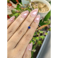 0.47 Ct. Blue Sapphire from Ceylon (Sri Lanka) Life Style