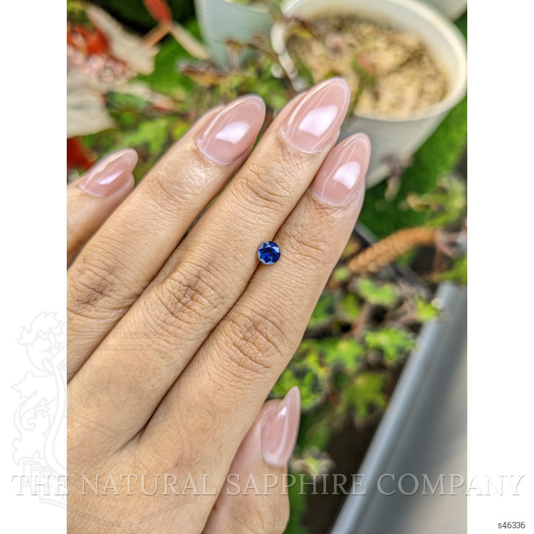 0.47 Ct. Blue Sapphire from Ceylon (Sri Lanka)