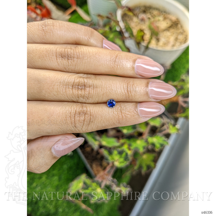 0.47 Ct. Blue Sapphire from Ceylon (Sri Lanka)