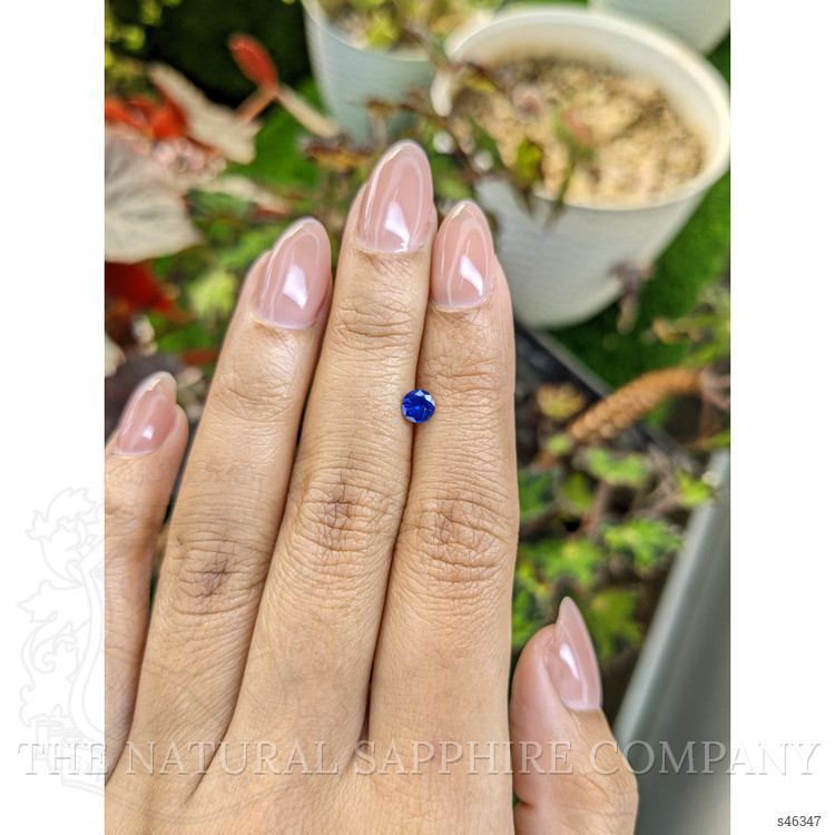 0.41 Ct. Blue Sapphire from Ceylon (Sri Lanka)