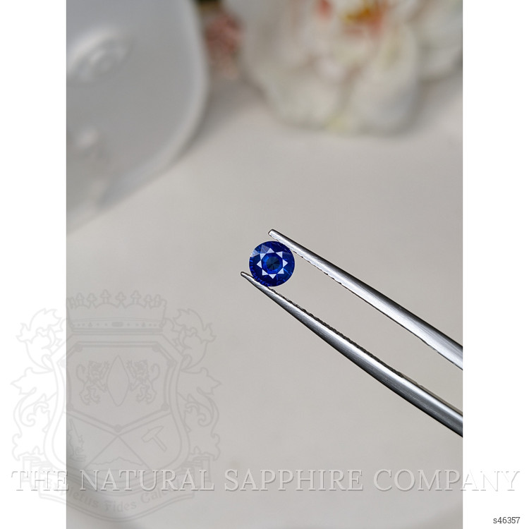 0.46 Ct. Blue Sapphire from Ceylon (Sri Lanka)