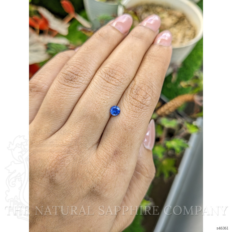 0.47 Ct. Blue Sapphire from Ceylon (Sri Lanka)