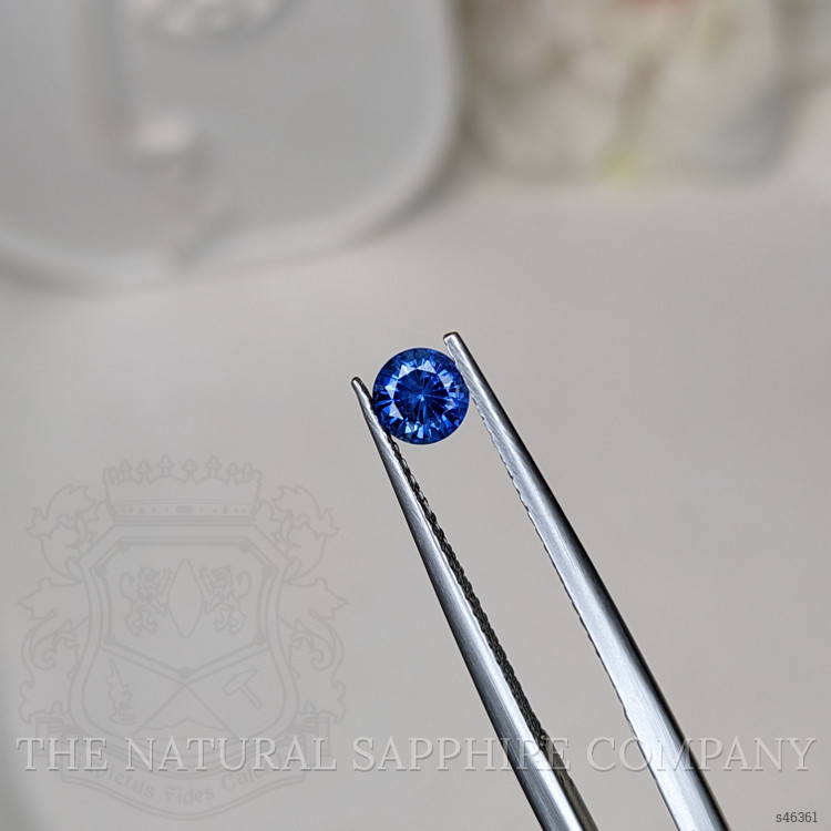 0.47 Ct. Blue Sapphire from Ceylon (Sri Lanka)