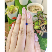 0.51 Ct. Blue Sapphire from Ceylon (Sri Lanka) Life Style