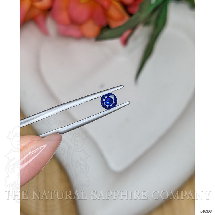 0.48 Ct. Blue Sapphire from Ceylon (Sri Lanka)