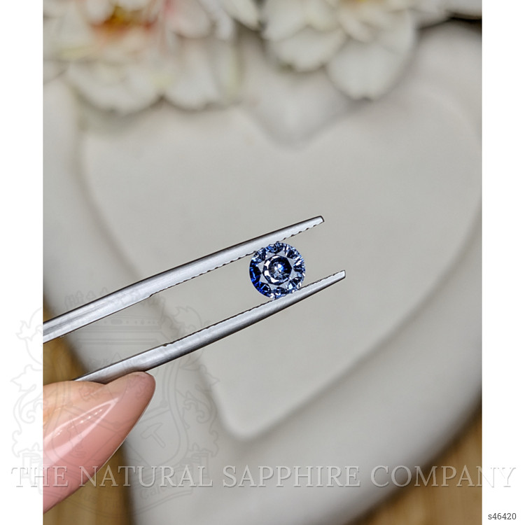 0.93 Ct. Bi Color / Parti Sapphire from Ceylon (Sri Lanka)