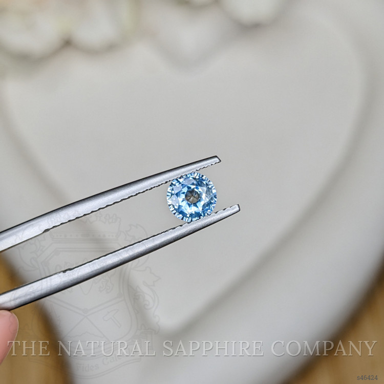 0.66 Ct. Bi Color / Parti Sapphire from Ceylon (Sri Lanka)