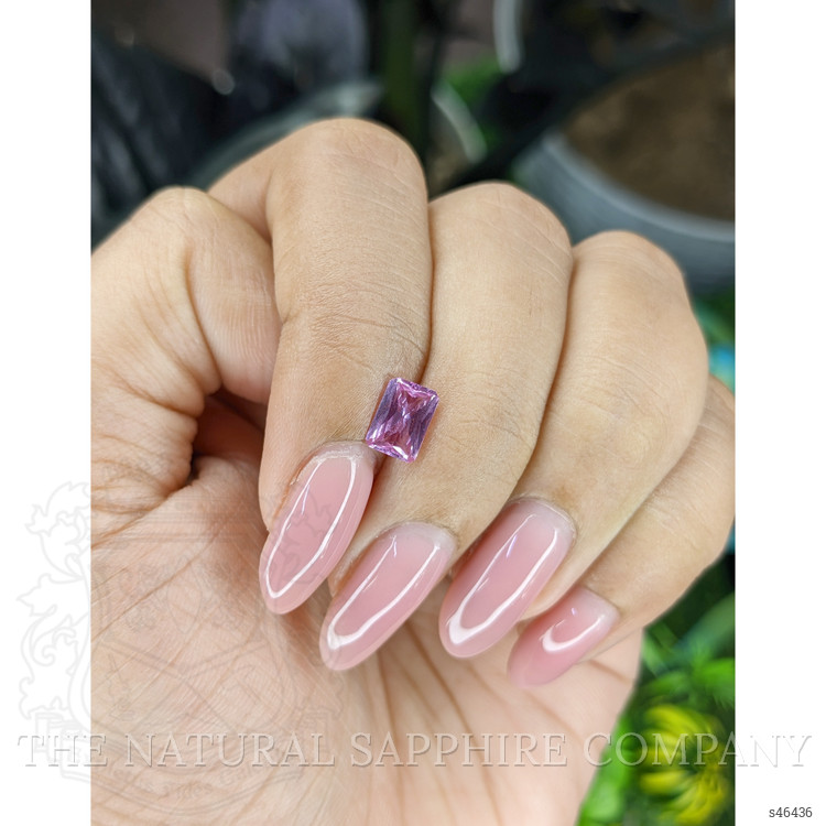 1.01 Ct. Pink Sapphire from Ceylon (Sri Lanka)