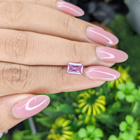 1.01 Ct. Pink Sapphire from Ceylon (Sri Lanka) Life Style