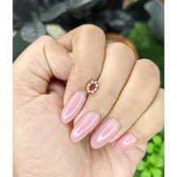 0.87 Ct. Padparadscha Sapphire from Tanzania Life Style
