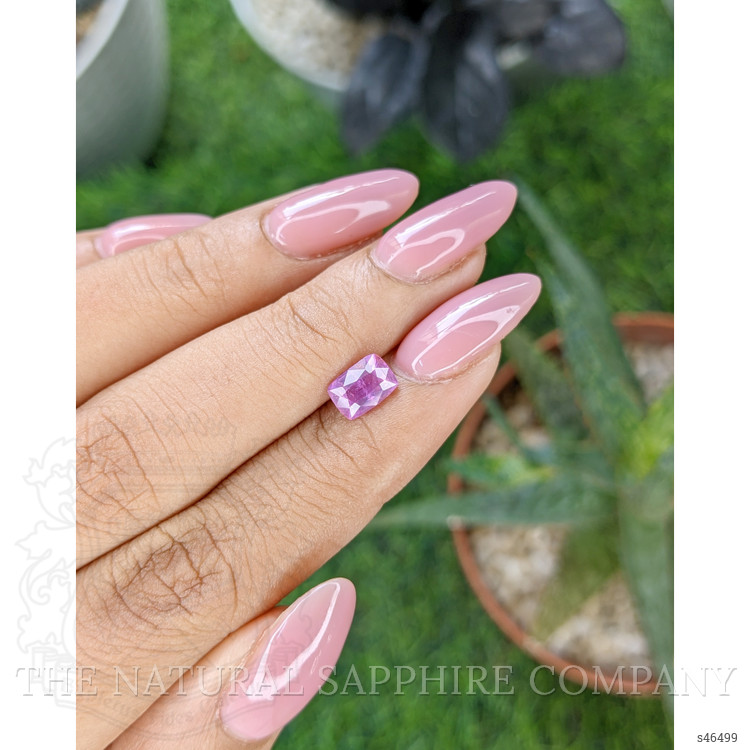1.25 Ct. Purplish Pink Sapphire from Ceylon (Sri Lanka)