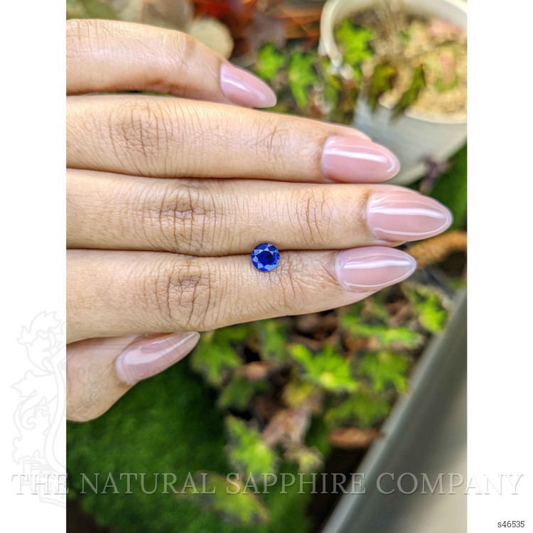0.91 Ct. Blue Sapphire from Ceylon (Sri Lanka)