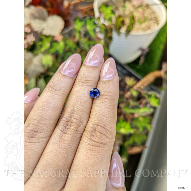 0.97 Ct. Blue Sapphire from Ceylon (Sri Lanka)