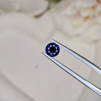 0.97 Ct. Blue Sapphire from Ceylon (Sri Lanka) Life Style