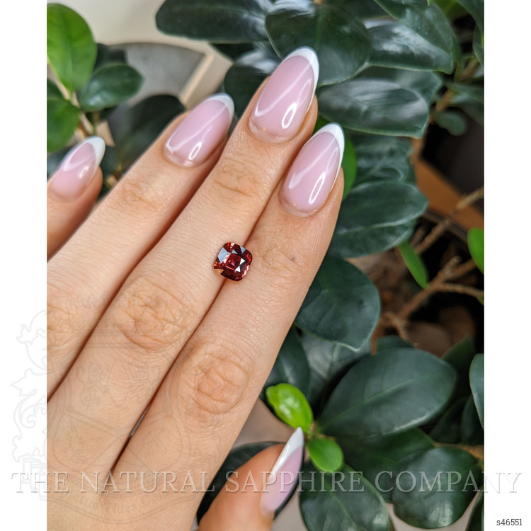 1.89 Ct. Reddish Pink Sapphire from Ceylon (Sri Lanka)
