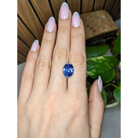 10.72 Ct. Blue Sapphire from Ceylon (Sri Lanka) Life Style