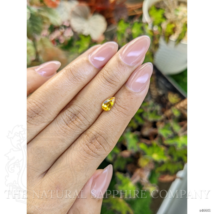 0.97 Ct. Yellow Sapphire from Ceylon (Sri Lanka)