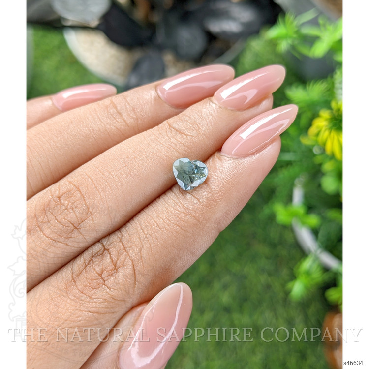 1.61 Ct. Yellowish Green Sapphire from Ceylon (Sri Lanka)