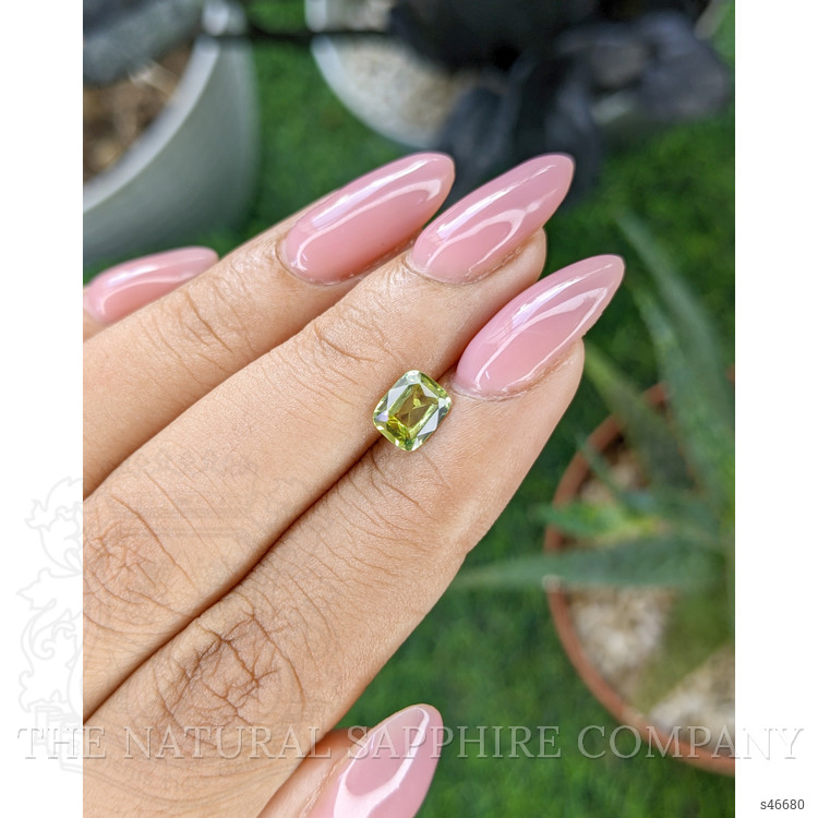 1.07 Ct. Greenish Yellow Sapphire from Madagascar