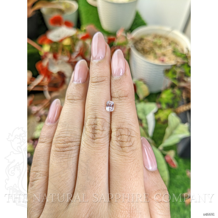 1.01 Ct. Peach Sapphire from Ceylon (Sri Lanka)