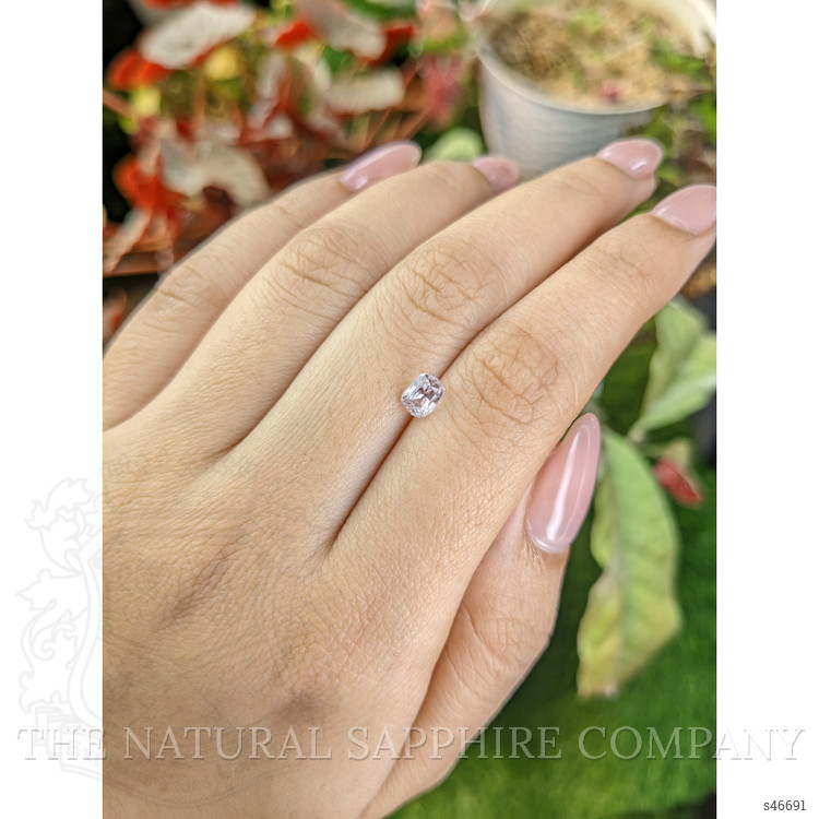 1.01 Ct. Peach Sapphire from Ceylon (Sri Lanka)
