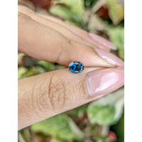 0.91 Ct. Greenish Blue Sapphire from Ceylon (Sri Lanka) Life Style