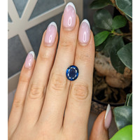 6.28 Ct. Blue Sapphire from Ceylon (Sri Lanka) Life Style
