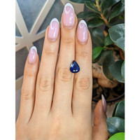 4.41 Ct. Blue Sapphire from Ceylon (Sri Lanka) Life Style
