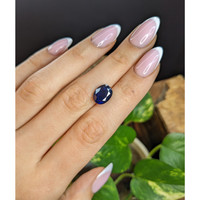 5.46 Ct. Blue Sapphire from Ceylon (Sri Lanka) Life Style