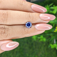 1.00 Ct. Blue Sapphire from Ceylon (Sri Lanka) Life Style