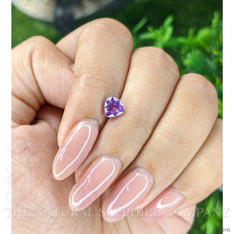 0.82 Ct. Pinkish Purple Sapphire from Ceylon (Sri Lanka)