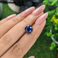3.02 Ct. Blue Sapphire from Madagascar Life Style