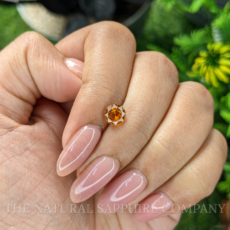 1.08 Ct. Yellowish Orange Sapphire from Ceylon (Sri Lanka)
