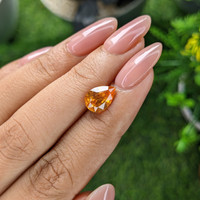 2.52 Ct. Yellowish Orange Sapphire from Ceylon (Sri Lanka) Life Style