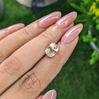 3.09 Ct. Yellow Sapphire from Ceylon (Sri Lanka) Life Style