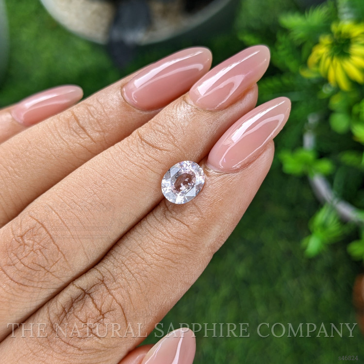 1.52 Ct. Purplish Pink Sapphire from Ceylon (Sri Lanka)