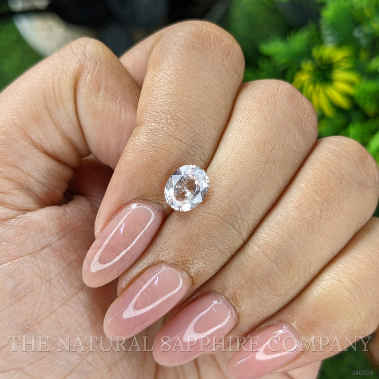 1.52 Ct. Purplish Pink Sapphire from Ceylon (Sri Lanka)