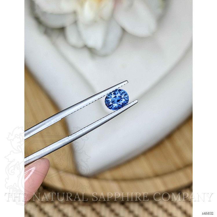 1.06 Ct. Blue Sapphire from Ceylon (Sri Lanka)