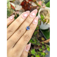 2.04 Ct. Bi Color / Parti Sapphire from Ceylon (Sri Lanka) Life Style