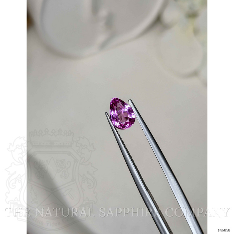 1.27 Ct. Pink Sapphire from Ceylon (Sri Lanka)