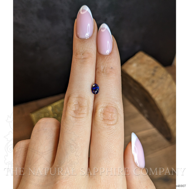 1.01 Ct. Blue Sapphire from Ceylon (Sri Lanka)