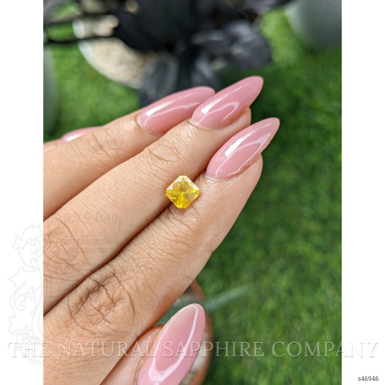 1.06 Ct. Yellow Sapphire from Ceylon (Sri Lanka)