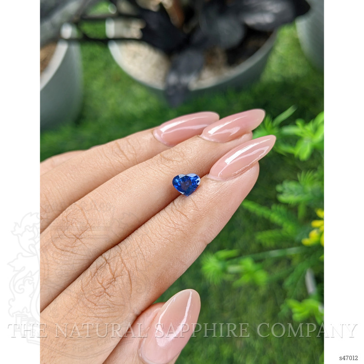 1.04 Ct. Blue Sapphire from Ceylon (Sri Lanka)