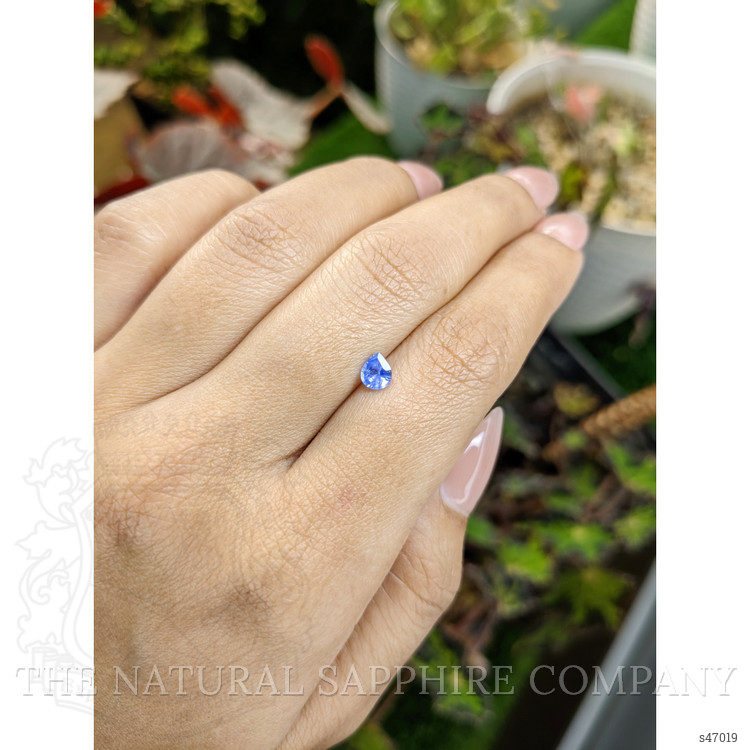 0.40 Ct. Blue Sapphire from Ceylon (Sri Lanka)