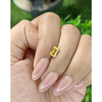 1.00 Ct. Yellow Sapphire from Ceylon (Sri Lanka) Life Style