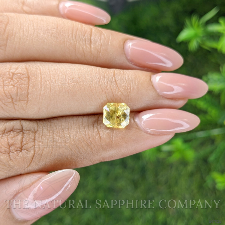2.12 Ct. Yellow Sapphire from Ceylon (Sri Lanka)
