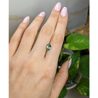 2.27 Ct. Green Sapphire from Madagascar Life Style