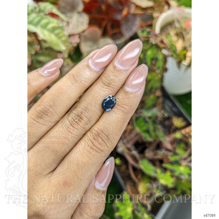 2.32 Ct. Greenish Blue Sapphire from Ceylon (Sri Lanka)