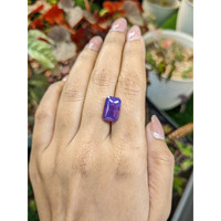 7.87 Ct. Pinkish Purple Sapphire from Ceylon (Sri Lanka) Life Style
